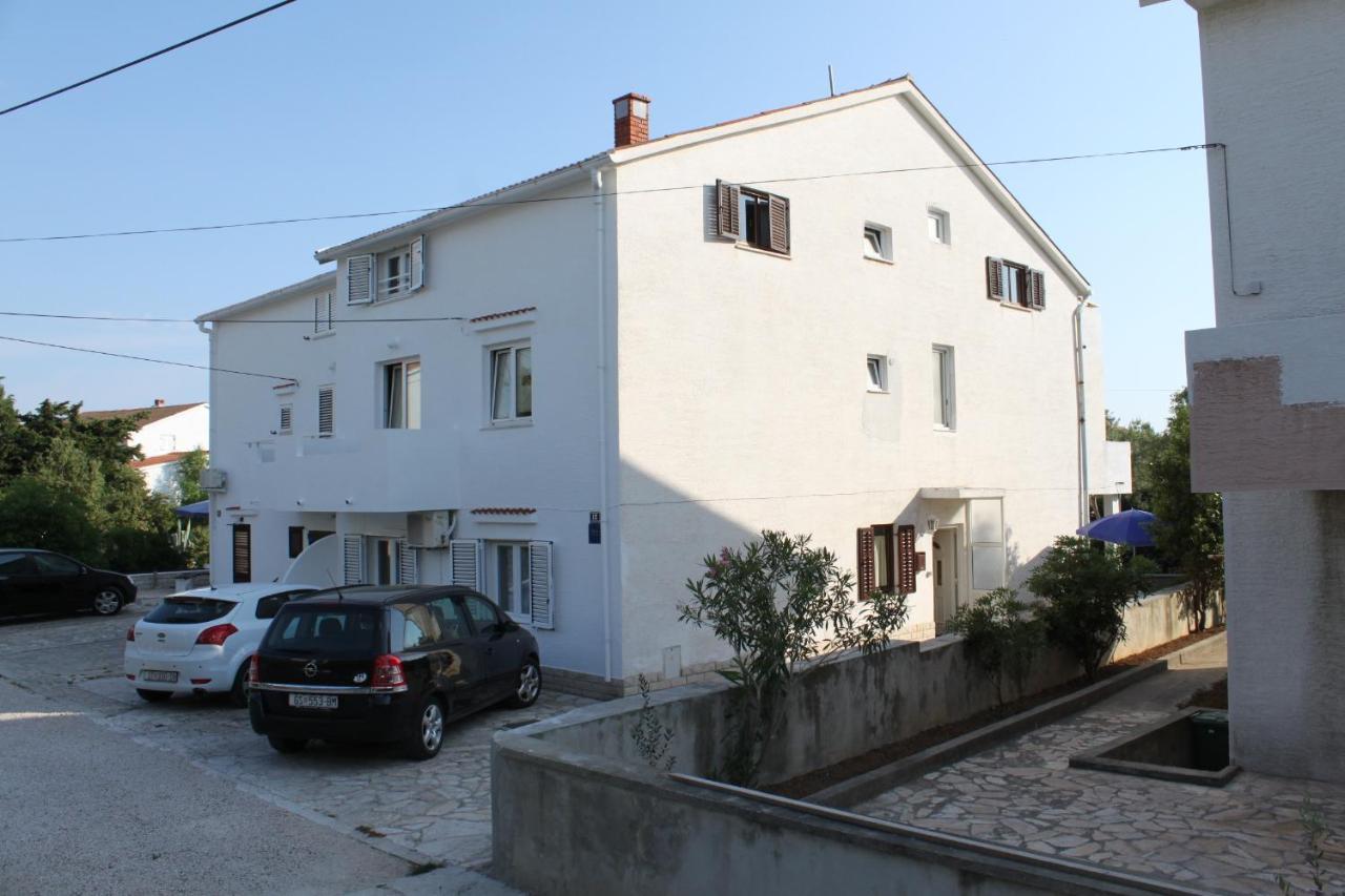 Apartments With A Parking Space Novalja, Pag - 6504 Exteriör bild